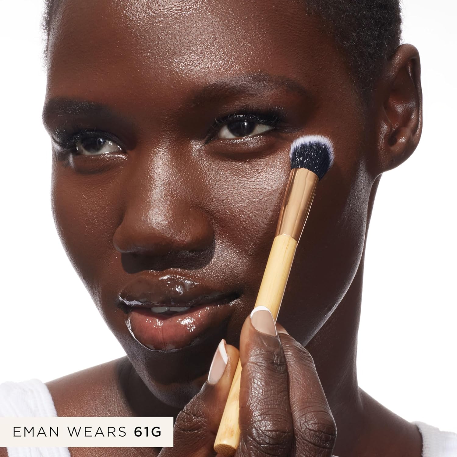 tarte concealer paw brush – Seamless Effortless Application for Concealer to Cover Dark Circles & Discoloration with Blendable Spot Coverage for Liquid or Powder Makeup, Vegan & Cruelty-Free